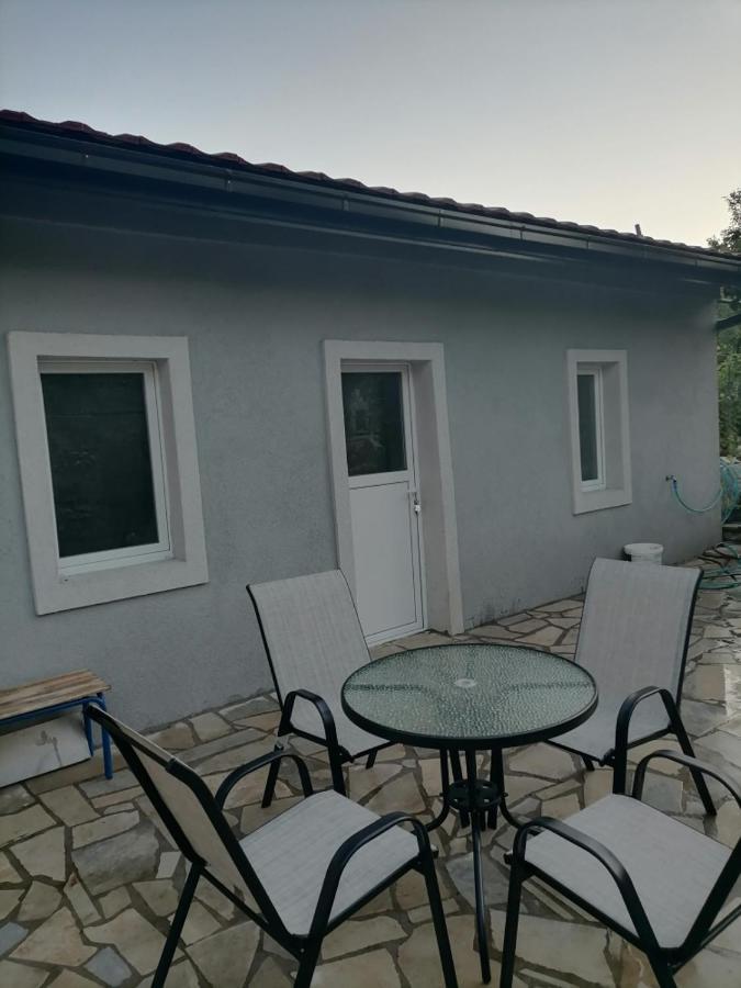Apartmani 15 เซทินเจ ภายนอก รูปภาพ