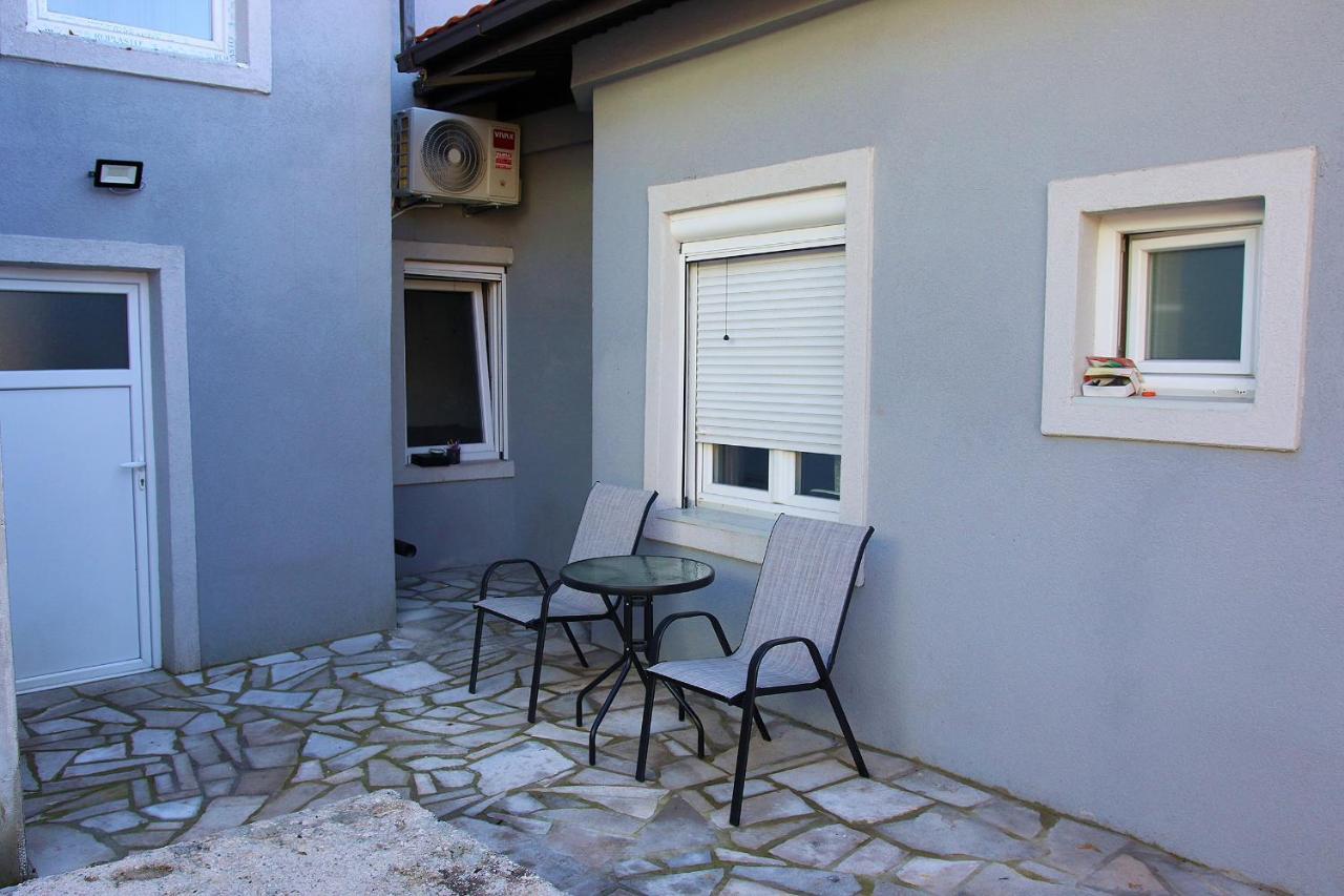 Apartmani 15 เซทินเจ ภายนอก รูปภาพ