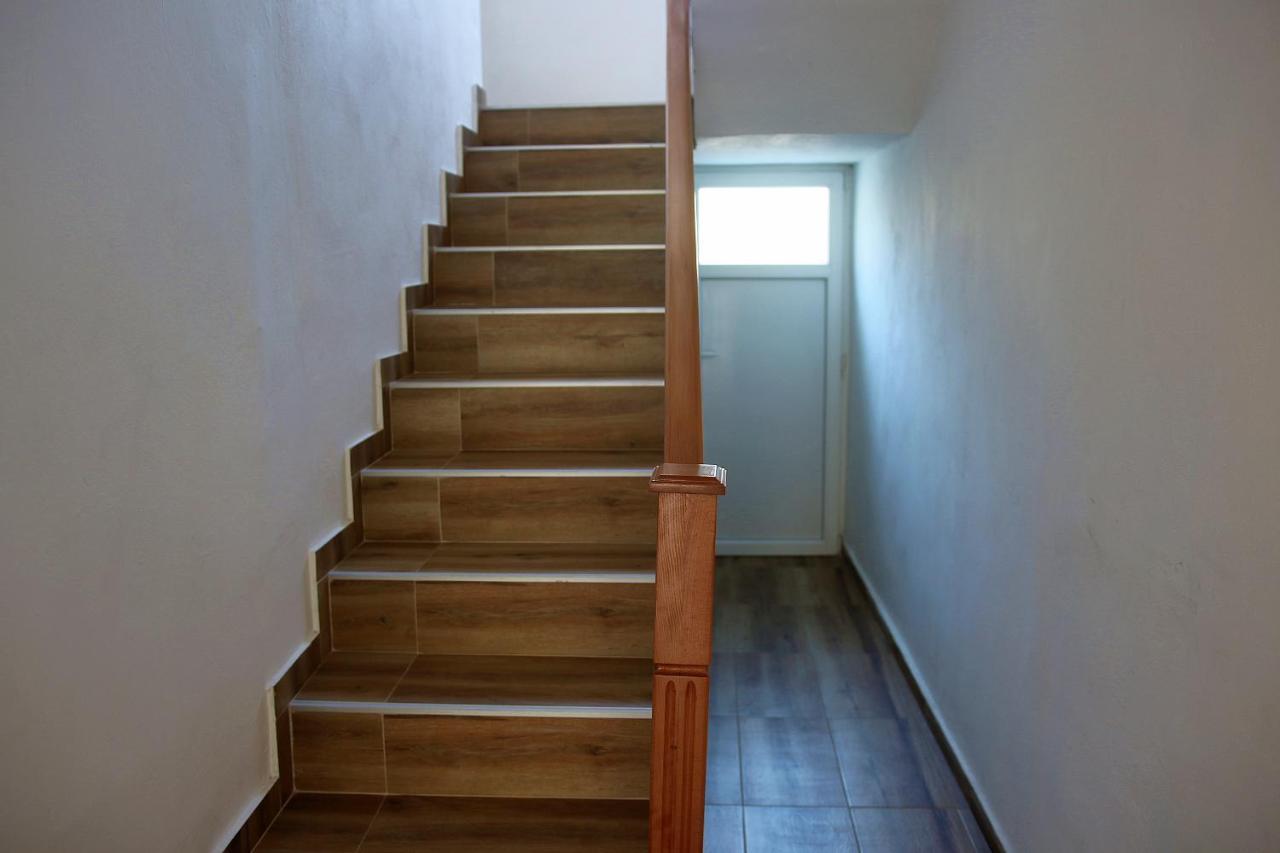 Apartmani 15 เซทินเจ ภายนอก รูปภาพ