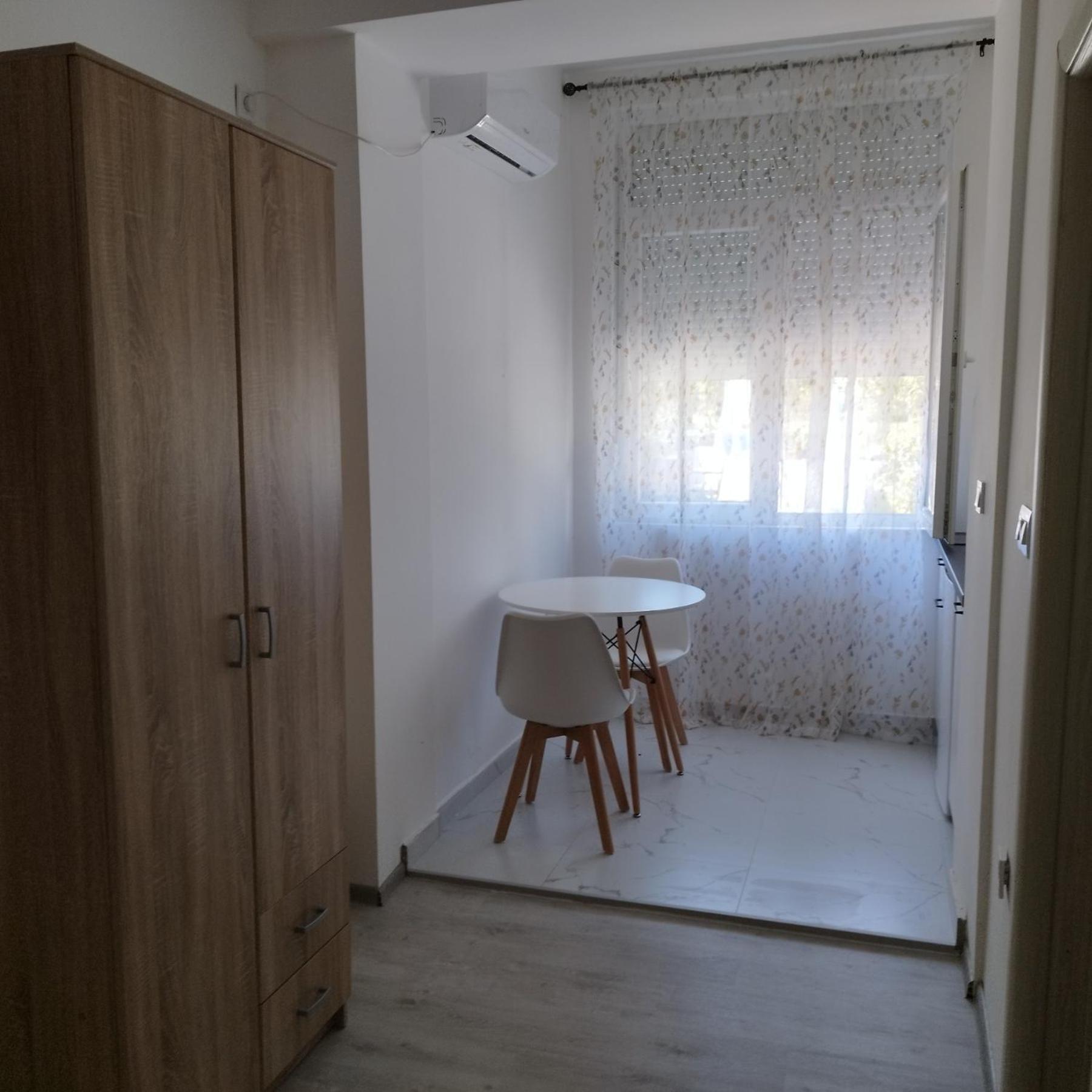 Apartmani 15 เซทินเจ ภายนอก รูปภาพ