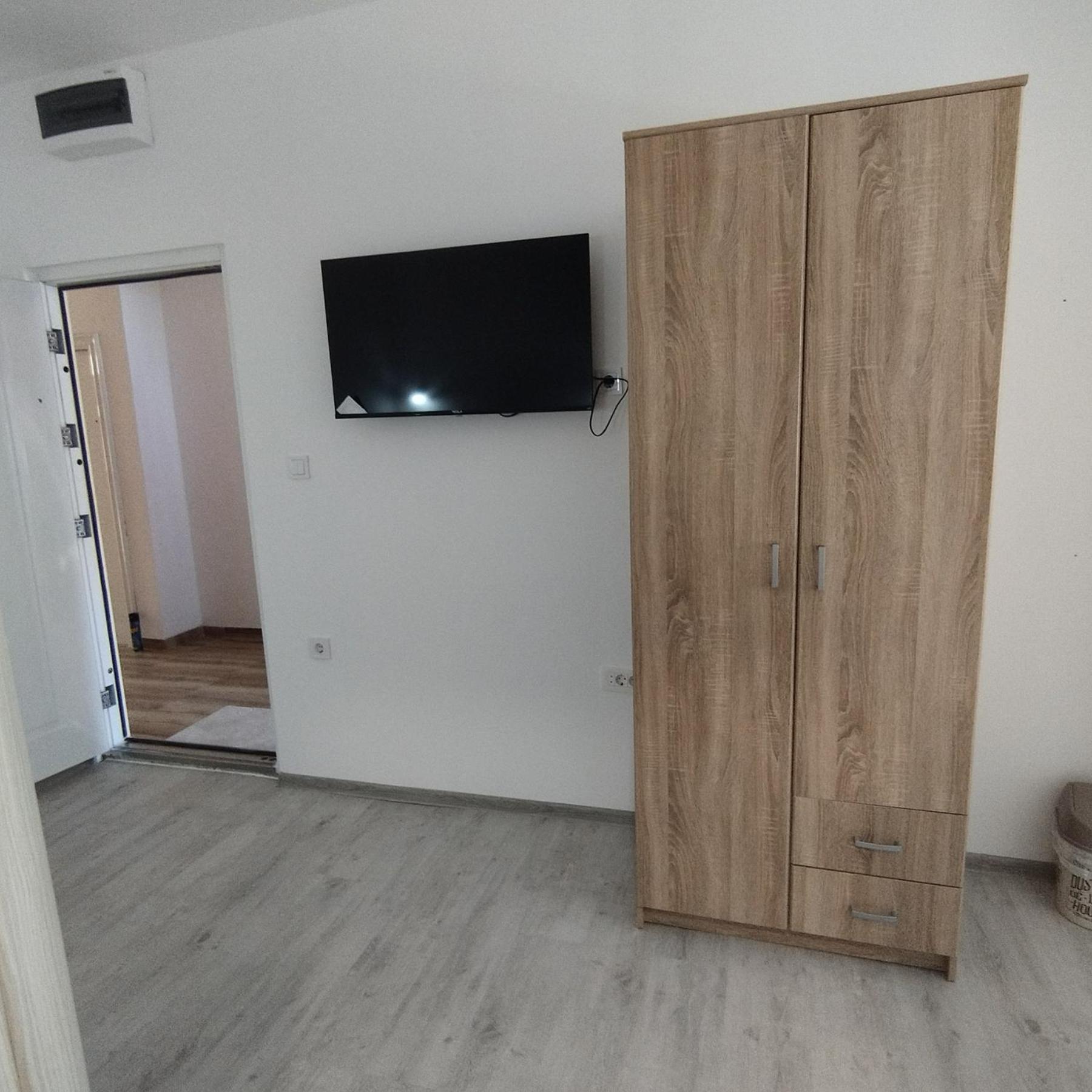 Apartmani 15 เซทินเจ ภายนอก รูปภาพ
